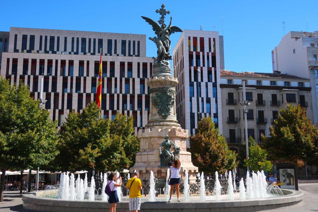 Statue in Zaragoza, Spain
