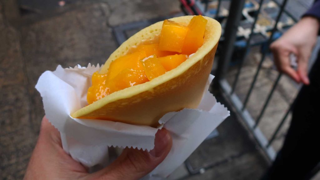 Mango pancakes in Hong Kong