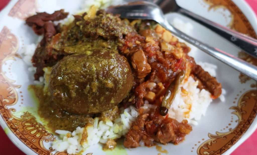 Lesehan Gudeg Kayu