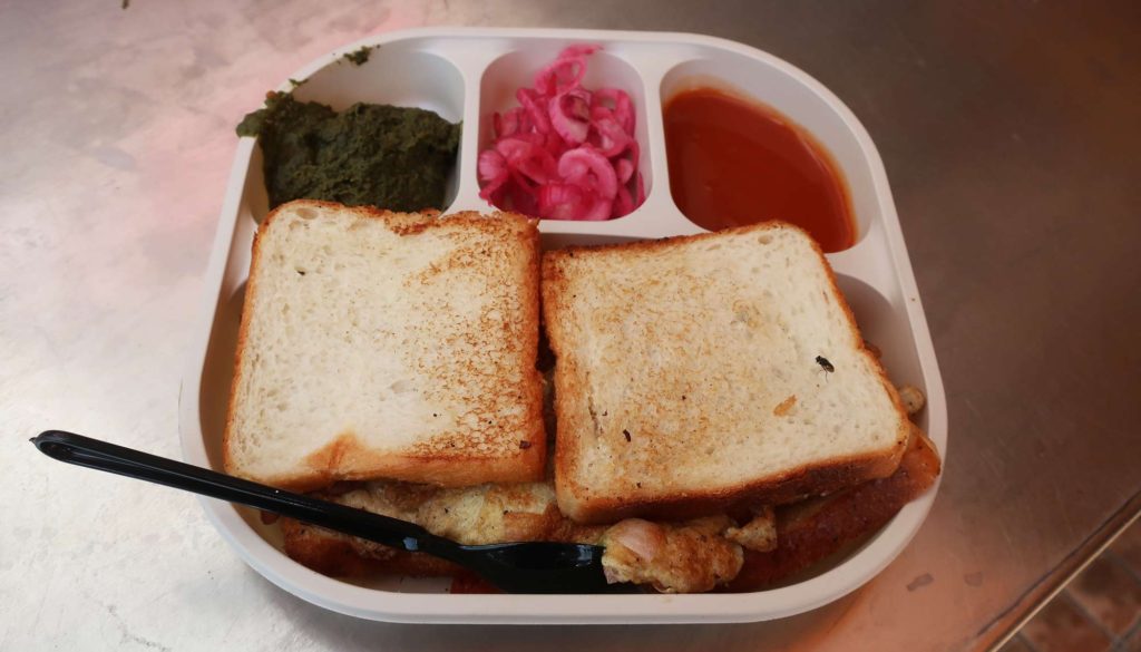 Sanjay Omelette, Egg Dee